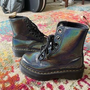 Dr. Martens, Holographic platform boot, size W6